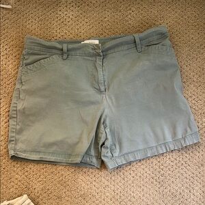 Women's Talbot 14P Green Shorts
